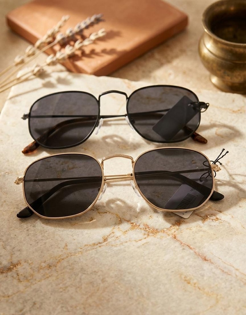 LENTES P/SOL NEGRO-DORADO (4674)