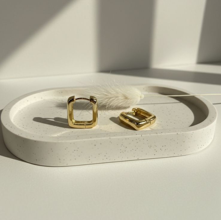 ARGOLLA ENCHAPE CUADRADO DORADO