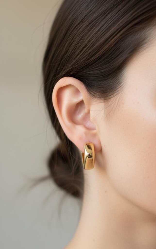 ARGOLLA ENCHAPE DORADO TRIANGULO