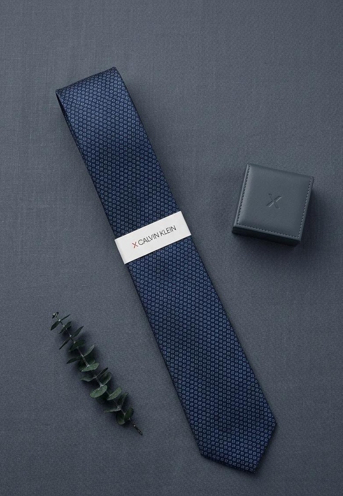 CALVIN KLEIN CORBATA HOMBRE CLRS