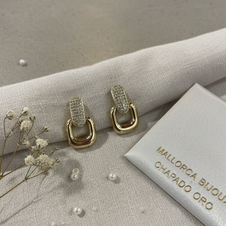 ARETES ENCHAPE CUADRADO DRD BRILLANTE