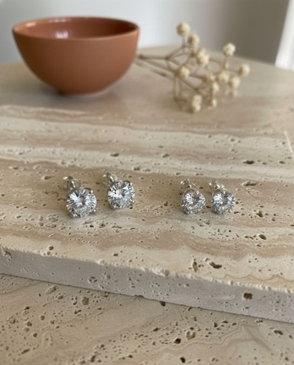 [ARP02] ARETES PLATA BRILLANTE 9.25