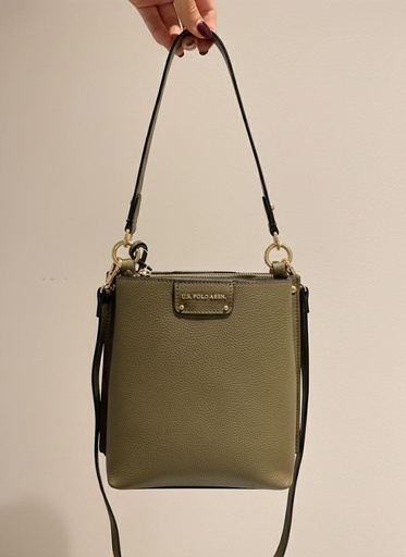 [786662195598] POLO CARTERA VERDE OLIVO MEDIANO